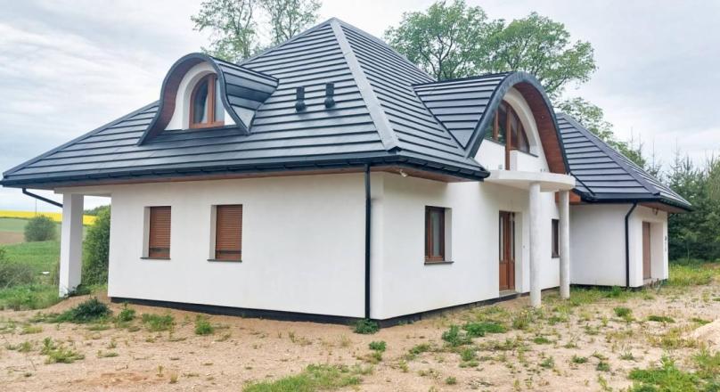 Dom w miejscowości Jaśki, gmina Olecko
