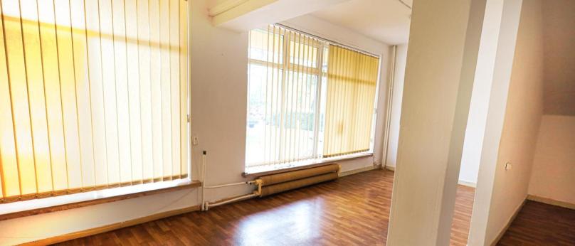 Lokal w Centrum na parterze, usługowo-handlowy ul. Utrata 2B
