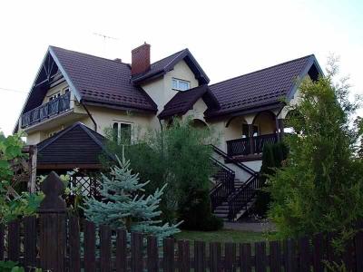 DOM SERWY 280m2 PRZY JEZIORZE