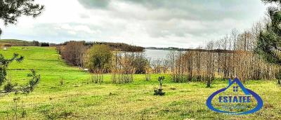 Wiżajny, działka z linią brzegową- Suwalszczyzna.