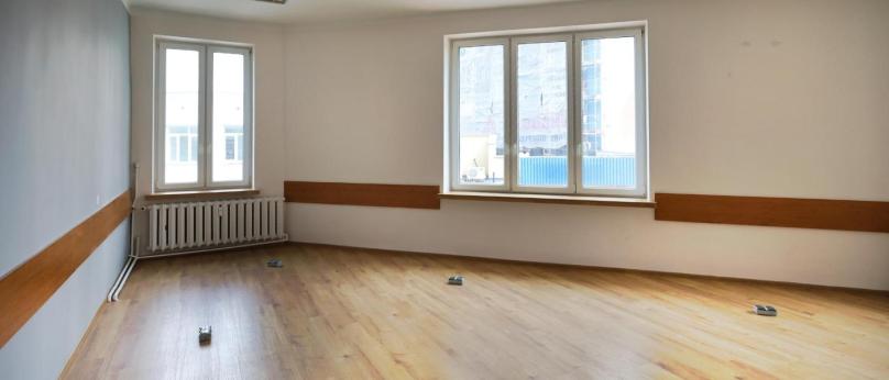 Lokale usługowe i biurowe z centrum, Utrata 2B (ok Alfa)